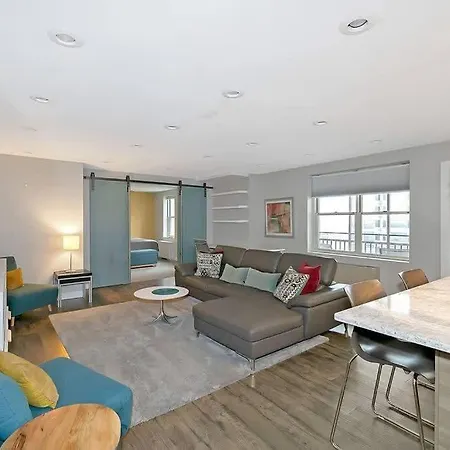 Hotel District Downtown Atl 1 Bedroom Condo